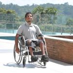 Cadeira de Rodas Dellamed Dobrável em Aço até 120 Kg Cinza e Preto D100-1767979465377